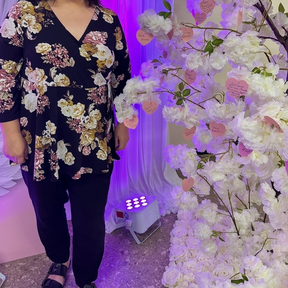 TORRID Floral Wrap Around Blouse Top Plus Size Women’s 2 2X Mother’s Day